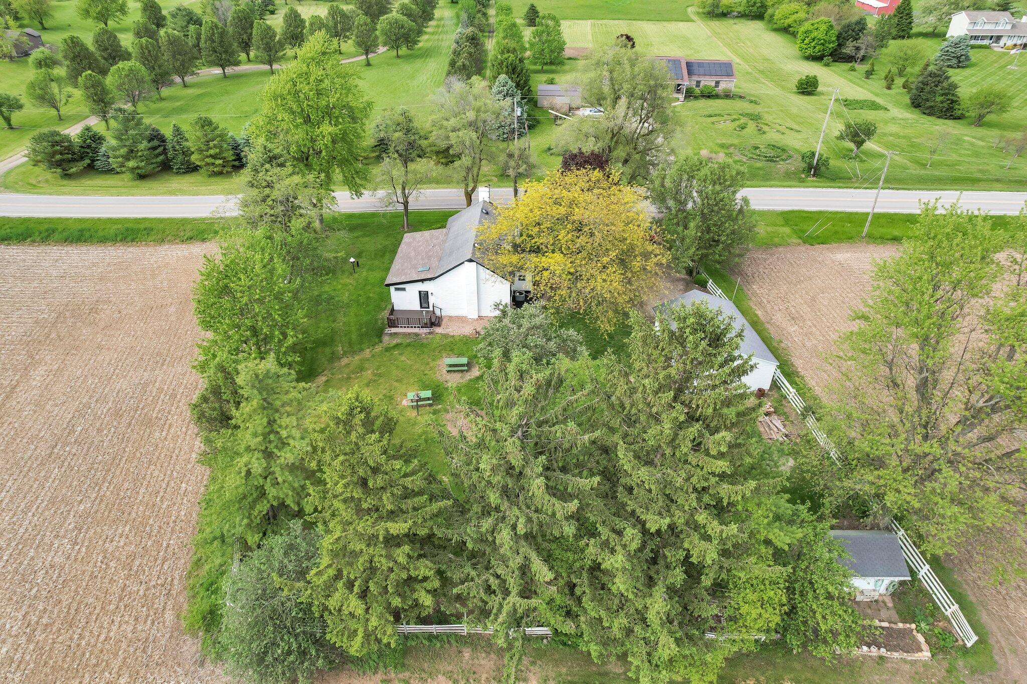 3775 Old Springfield Road, London, Ohio image 35