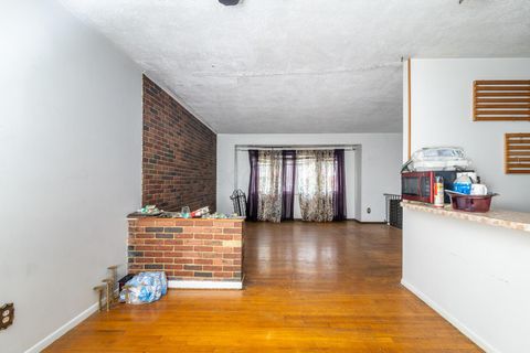 Tiny photo for 5548 Roche Drive, Columbus, OH 43229 (MLS # 225044551)