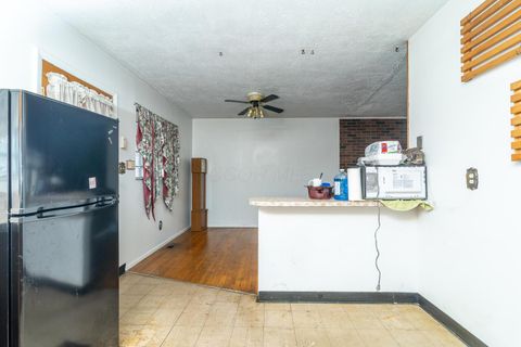 Tiny photo for 5548 Roche Drive, Columbus, OH 43229 (MLS # 225044551)