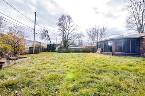 Tiny photo for 5548 Roche Drive, Columbus, OH 43229 (MLS # 225044551)