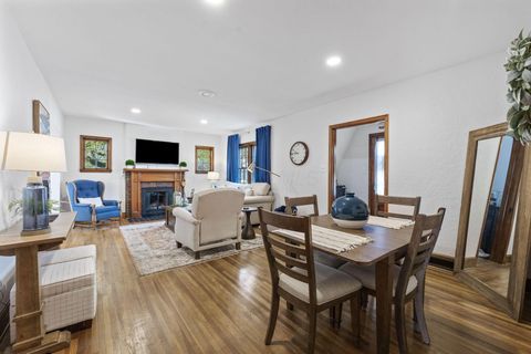 Tiny photo for 27 Woodland Avenue, Delaware, OH 43015 (MLS # 225041748)