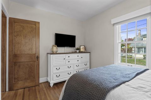 Tiny photo for 27 Woodland Avenue, Delaware, OH 43015 (MLS # 225041748)