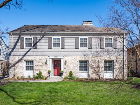 Photo of 2728 Brentwood Road, Bexley, OH 43209 (MLS # 226009743)