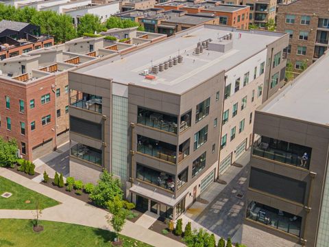 Photo of 719 Civitas Avenue B404 #B404, Columbus, OH 43215 (MLS # 226014041)