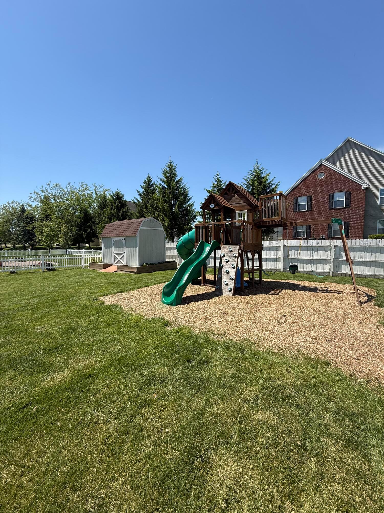 1601 Fox Fire Drive