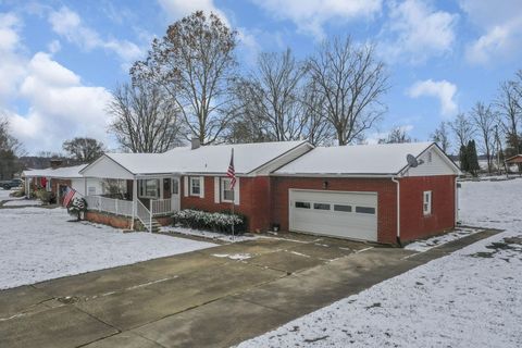 Tiny photo for 3020 Meadowbrook Drive NE, Lancaster, OH 43130 (MLS # 225045542)