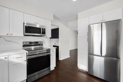 Tiny photo for 1246 Southport Drive, Columbus, OH 43235 (MLS # 225044409)