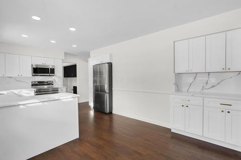 Tiny photo for 1246 Southport Drive, Columbus, OH 43235 (MLS # 225044409)