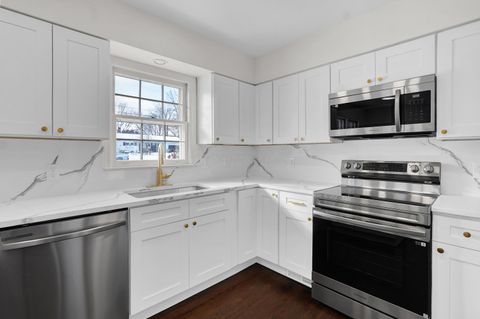 Tiny photo for 1246 Southport Drive, Columbus, OH 43235 (MLS # 225044409)