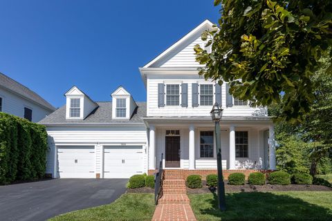 Photo of 7819 Straits Lane, New Albany, OH 43054 (MLS # 226027886)