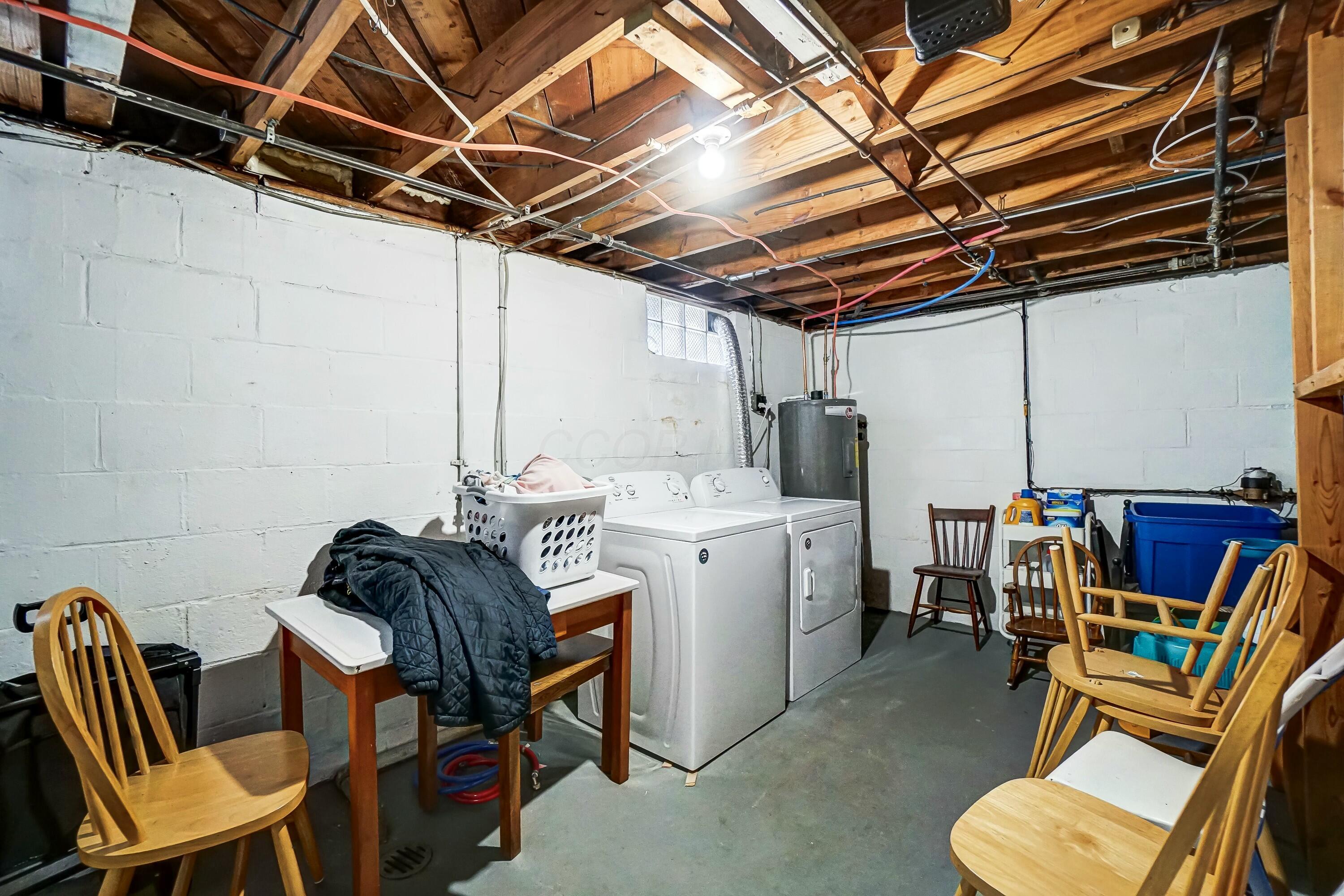 678 E Royal Forest Boulevard, Columbus, Ohio image 27