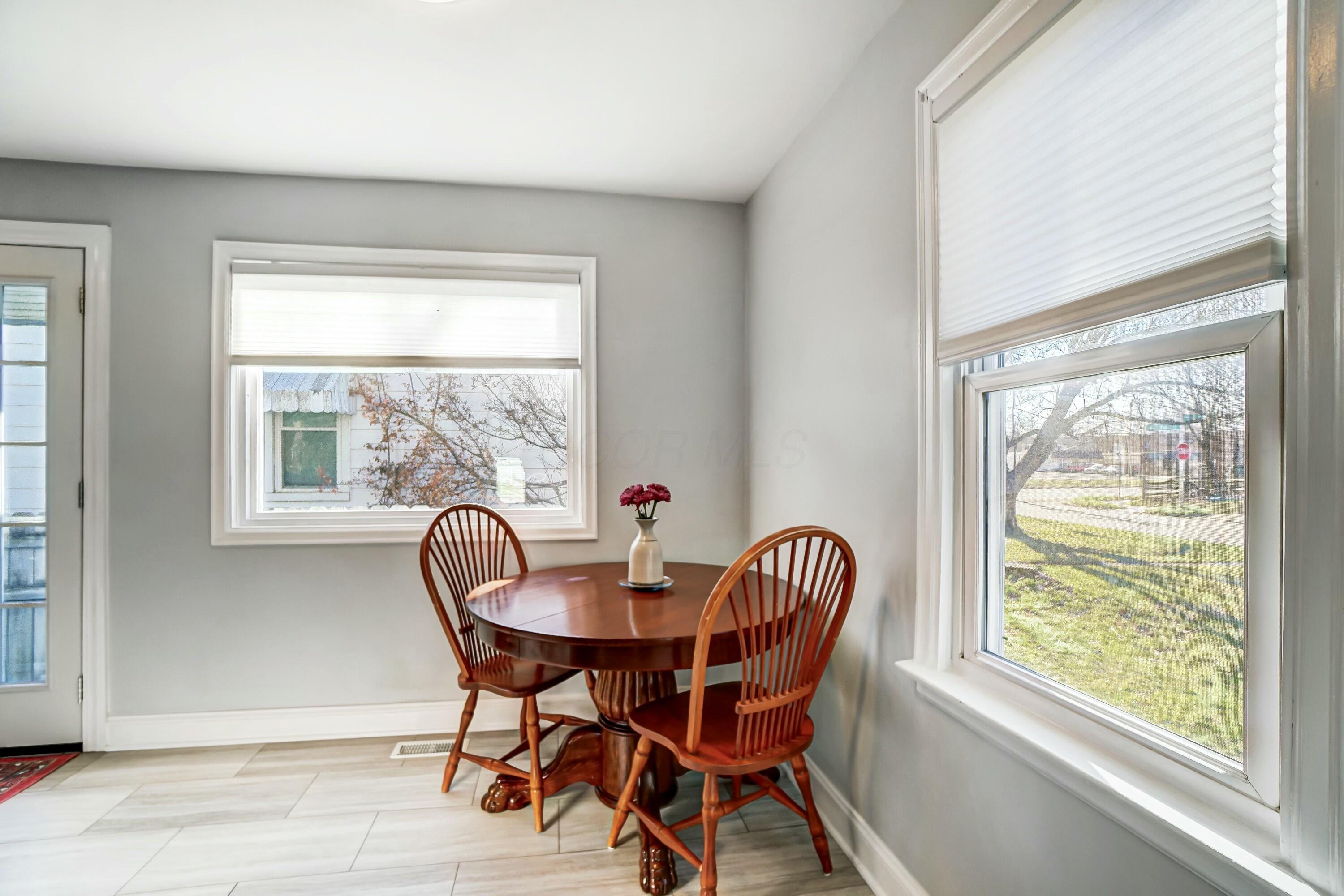 678 E Royal Forest Boulevard, Columbus, Ohio image 13