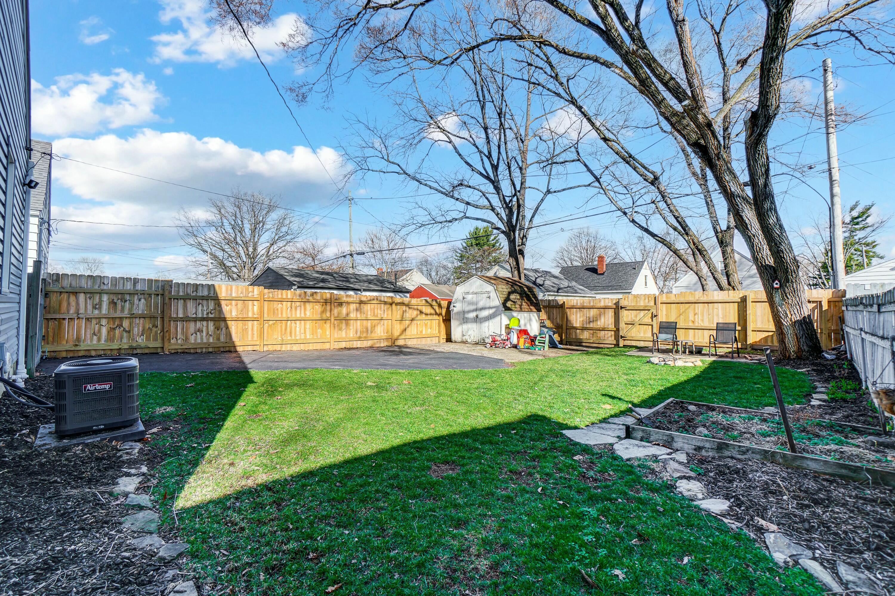 678 E Royal Forest Boulevard, Columbus, Ohio image 34