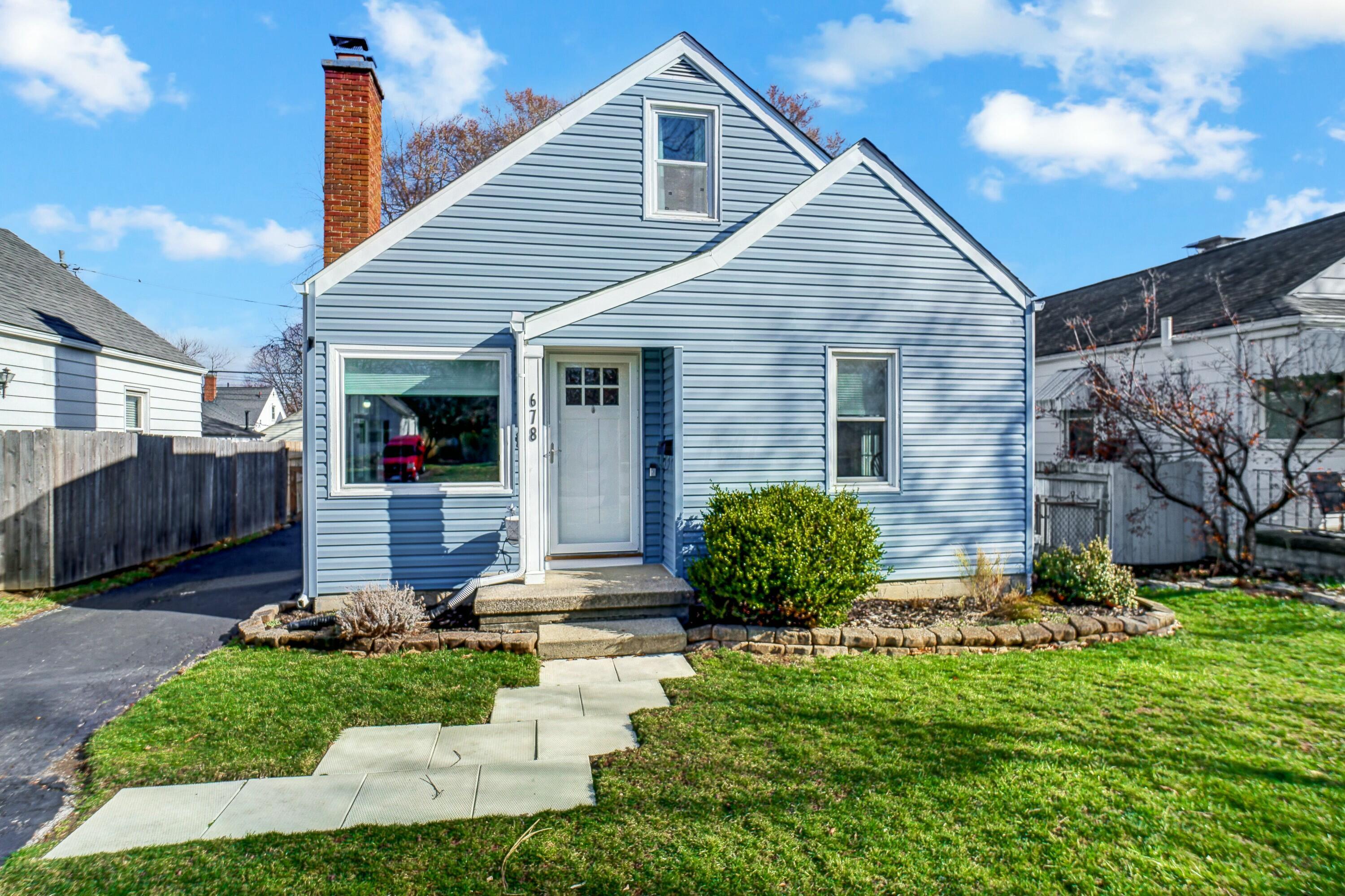678 E Royal Forest Boulevard, Columbus, Ohio image 1