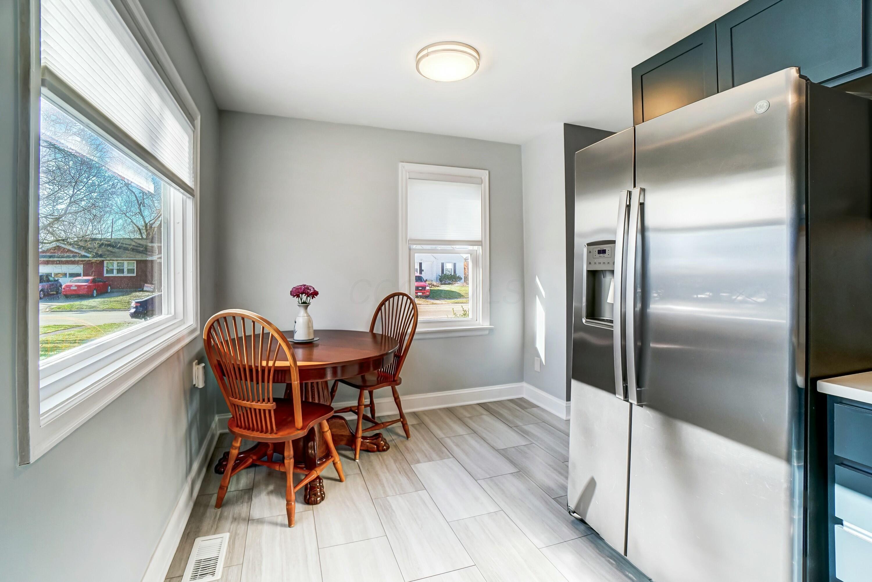 678 E Royal Forest Boulevard, Columbus, Ohio image 12