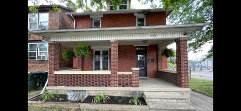 Photo of 272 S Green Street, Columbus, OH 43222 (MLS # 226040891)