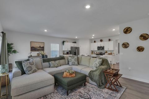 Tiny photo for 573 Penwell Drive, Delaware, OH 43015 (MLS # 225039472)