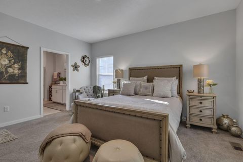 Tiny photo for 573 Penwell Drive, Delaware, OH 43015 (MLS # 225039472)