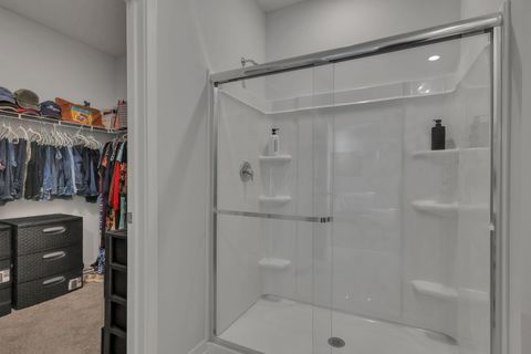 Tiny photo for 573 Penwell Drive, Delaware, OH 43015 (MLS # 225039472)