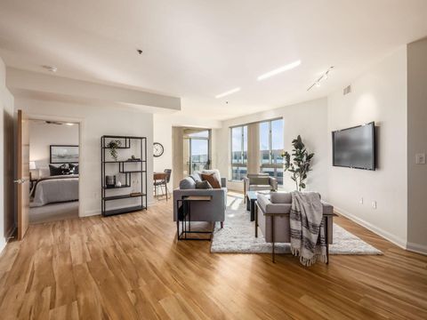 Photo of 196 S Grant Avenue 607 #607, Columbus, OH 43215 (MLS # 225043665)