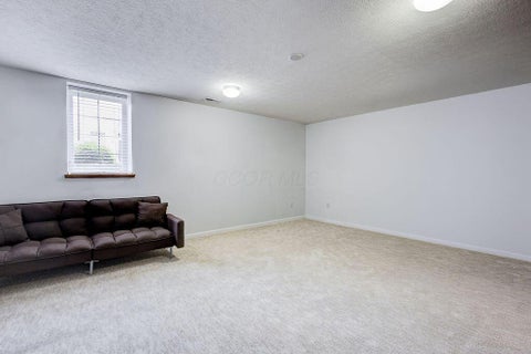 Tiny photo for 7022 Gallant Fox Drive 12 #12, New Albany, OH 43054 (MLS # 226021033)