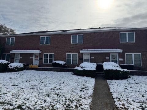 Photo of 2027-2033 Ridgeview Road, Columbus, OH 43221 (MLS # 225042639)
