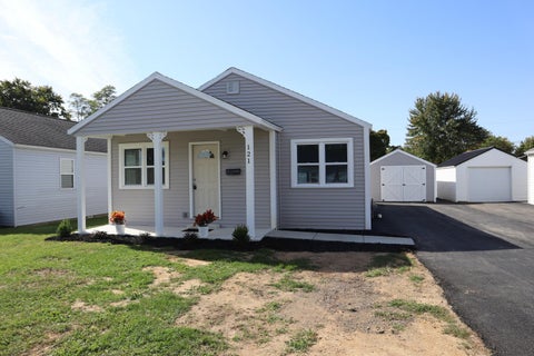 Photo of 121 Laurel Road, Washington Court House, OH 43160 (MLS # 226038577)