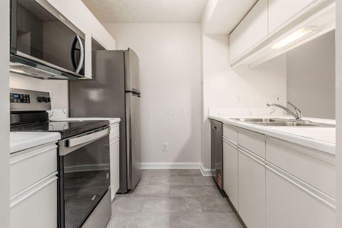 Tiny photo for 2491 Calais Way, Columbus, OH 43235 (MLS # 225040256)