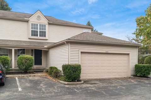 Photo of 2491 Calais Way, Columbus, OH 43235 (MLS # 225040256)