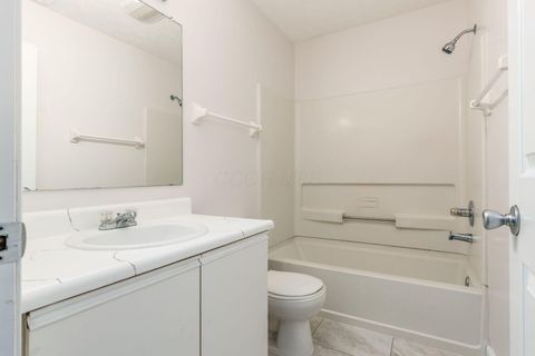 Tiny photo for 2491 Calais Way, Columbus, OH 43235 (MLS # 225040256)