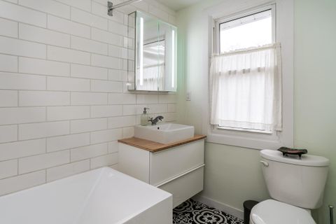 Tiny photo for 76 E Lakeview Avenue, Columbus, OH 43202 (MLS # 226002150)