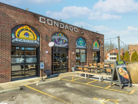 Tiny photo for 76 E Lakeview Avenue, Columbus, OH 43202 (MLS # 226002150)