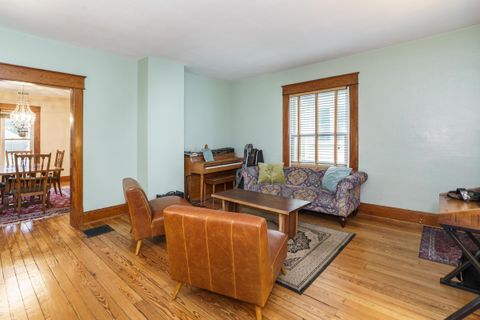 Tiny photo for 76 E Lakeview Avenue, Columbus, OH 43202 (MLS # 226002150)