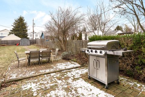 Tiny photo for 76 E Lakeview Avenue, Columbus, OH 43202 (MLS # 226002150)