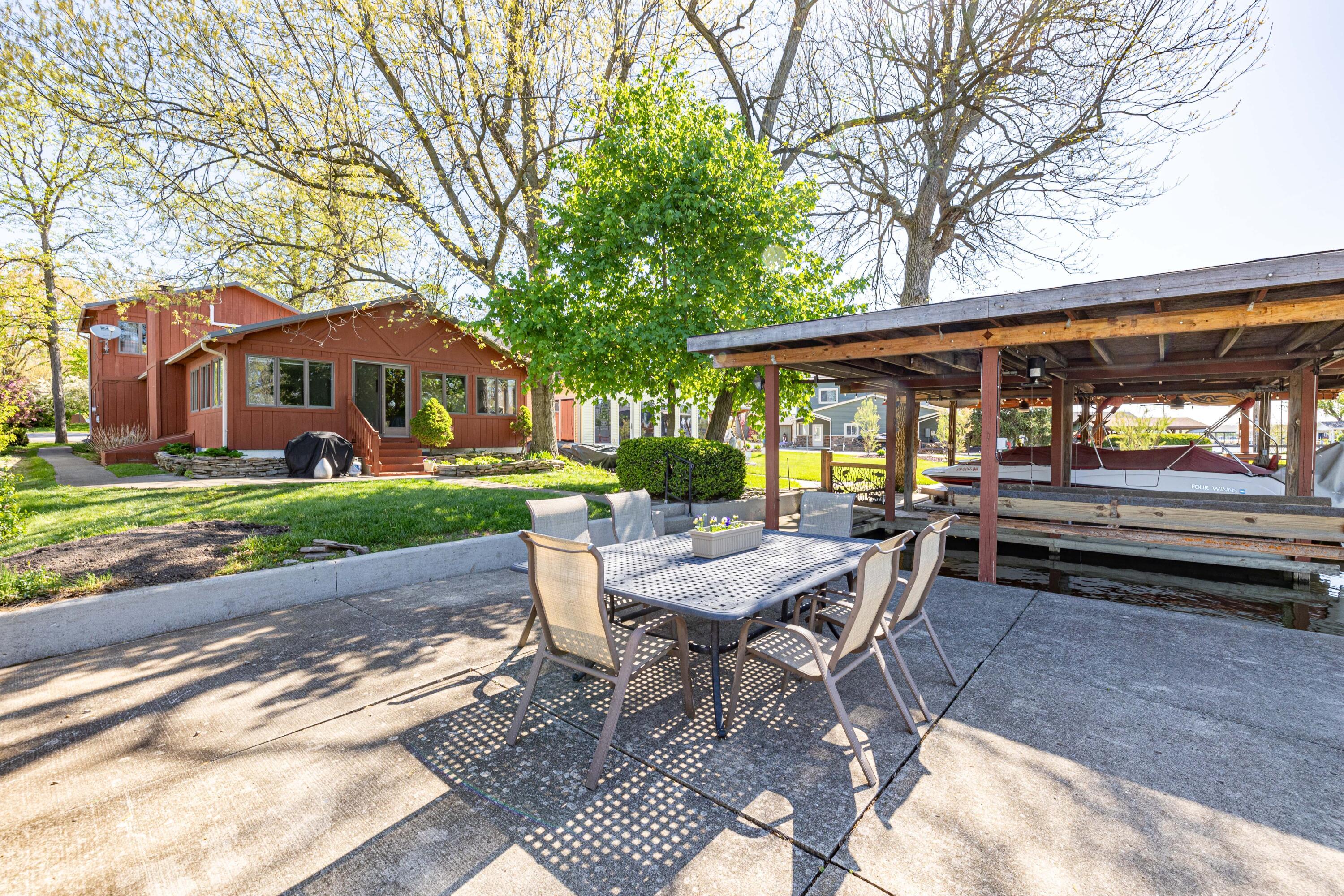 10125 Seminole Shore Drive, Huntsville, Ohio image 3