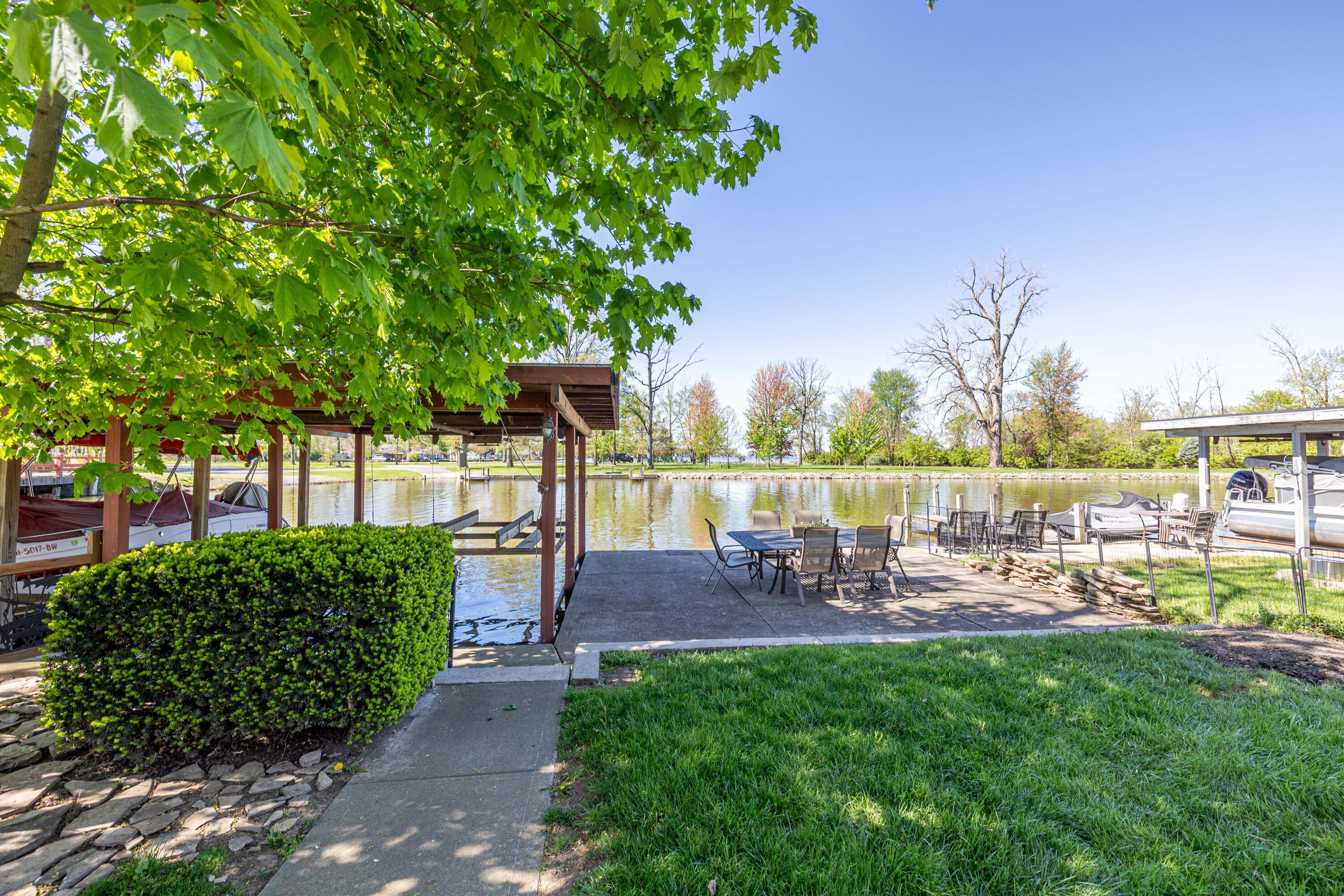 10125 Seminole Shore Drive, Huntsville, Ohio image 17