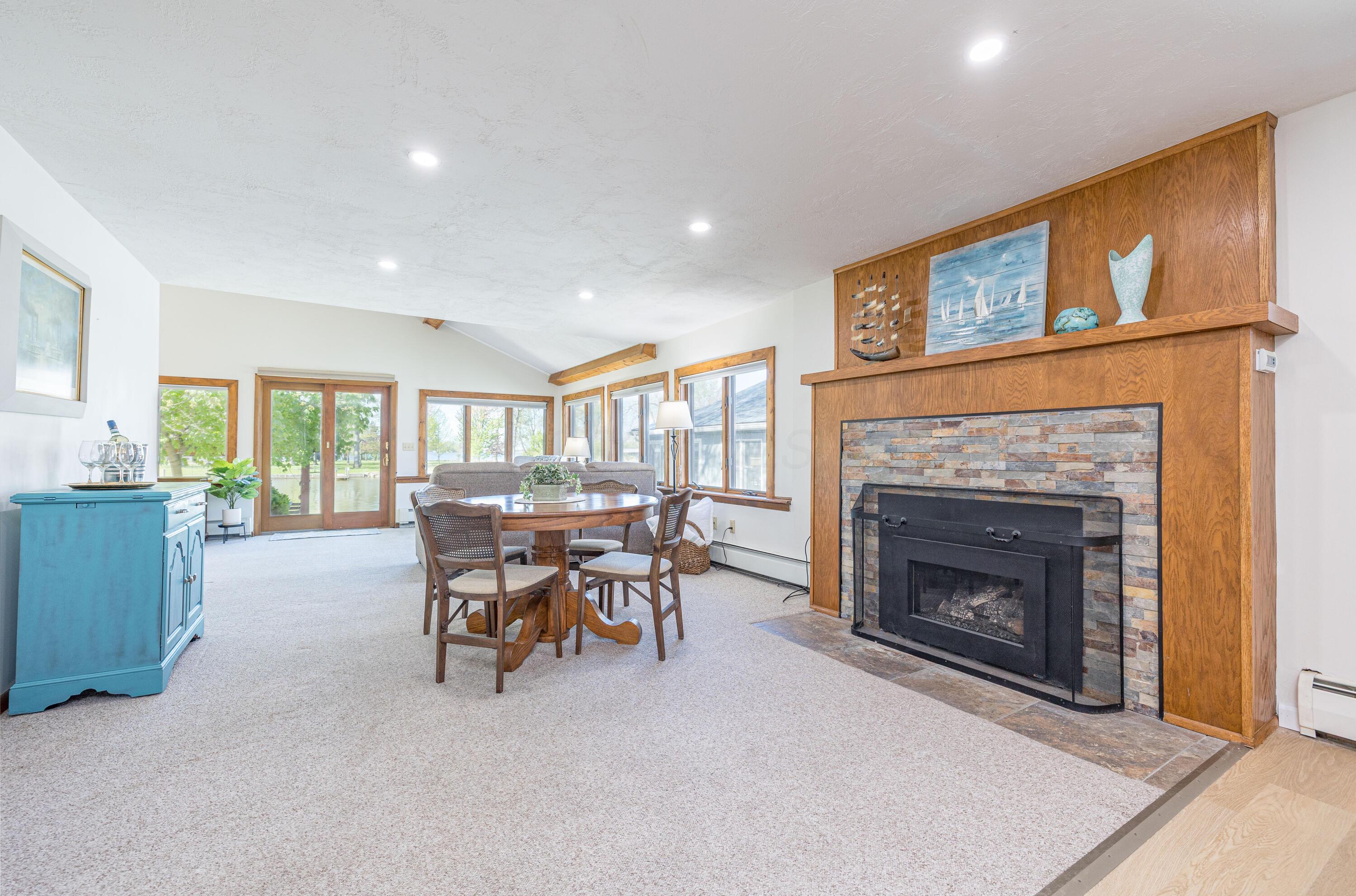 10125 Seminole Shore Drive, Huntsville, Ohio image 36