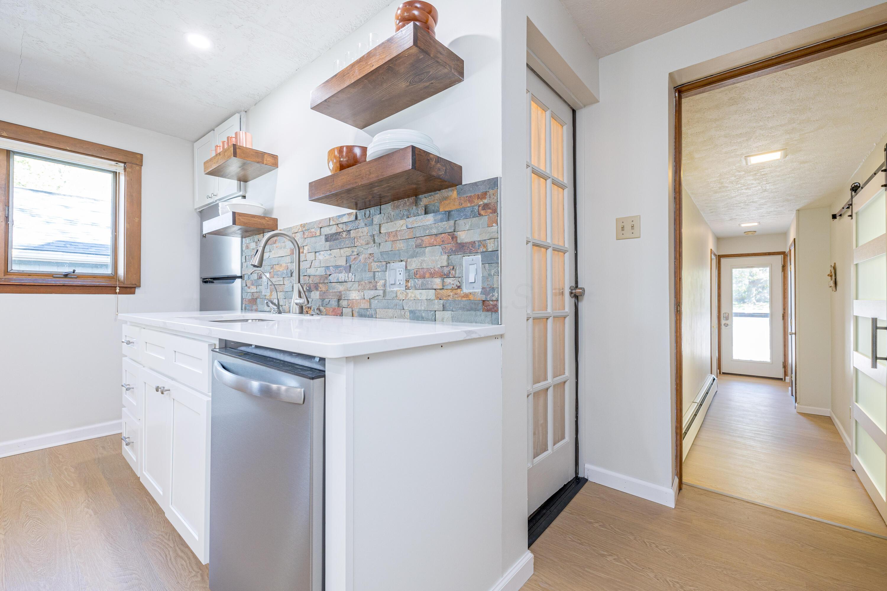 10125 Seminole Shore Drive, Huntsville, Ohio image 30