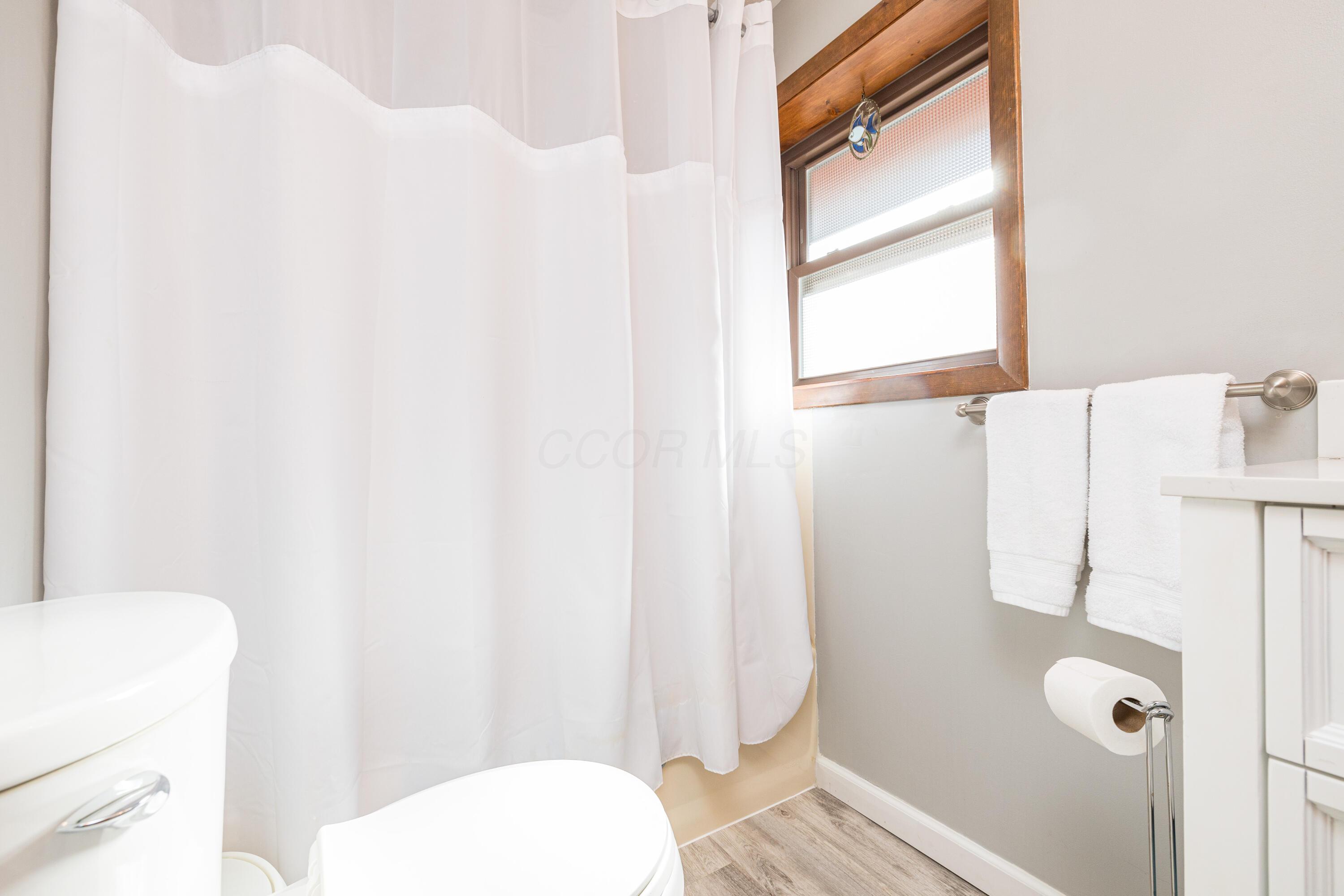 10125 Seminole Shore Drive, Huntsville, Ohio image 40