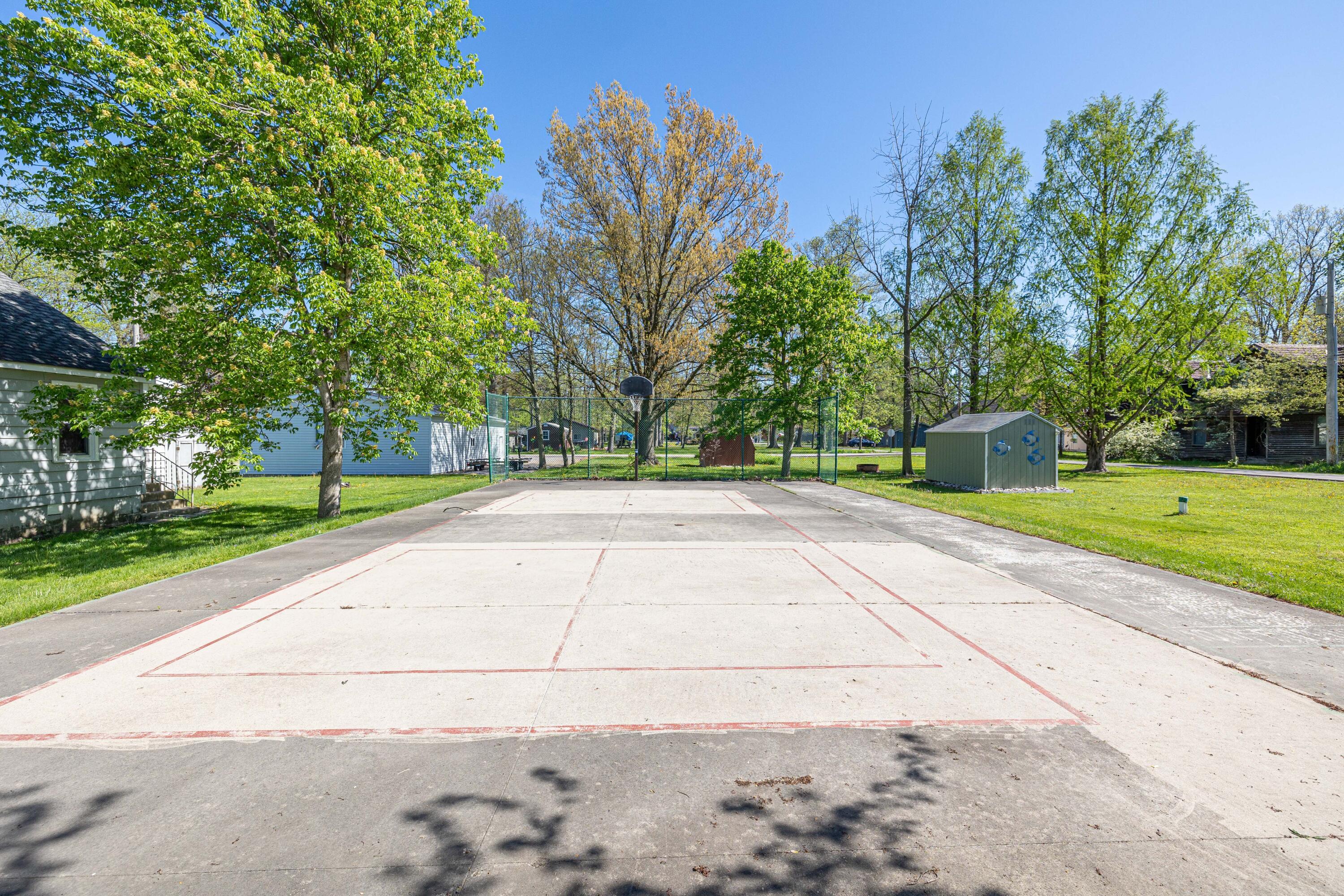 10125 Seminole Shore Drive, Huntsville, Ohio image 9