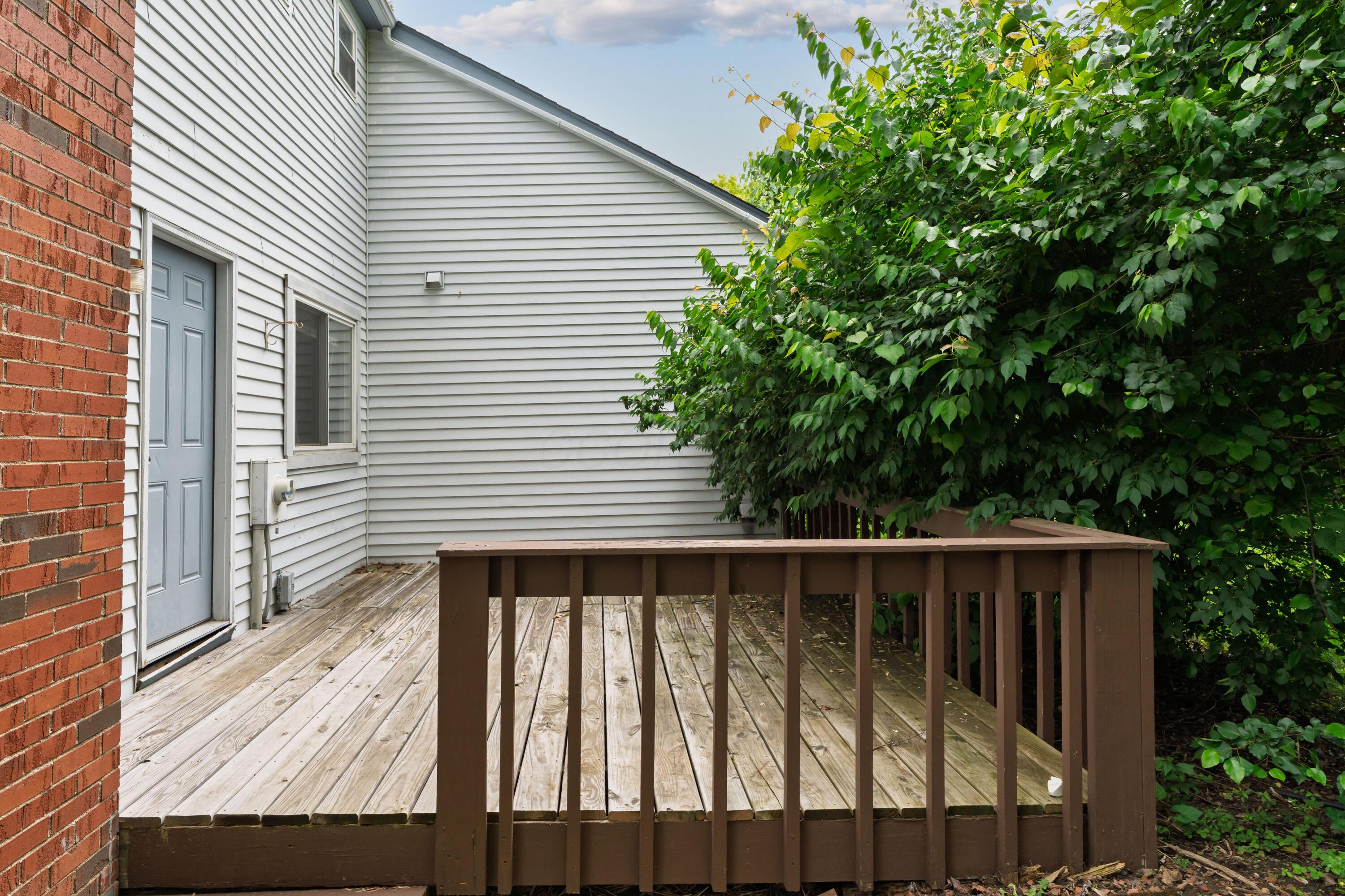 7552 Deer Creek Drive, Columbus, Ohio image 42