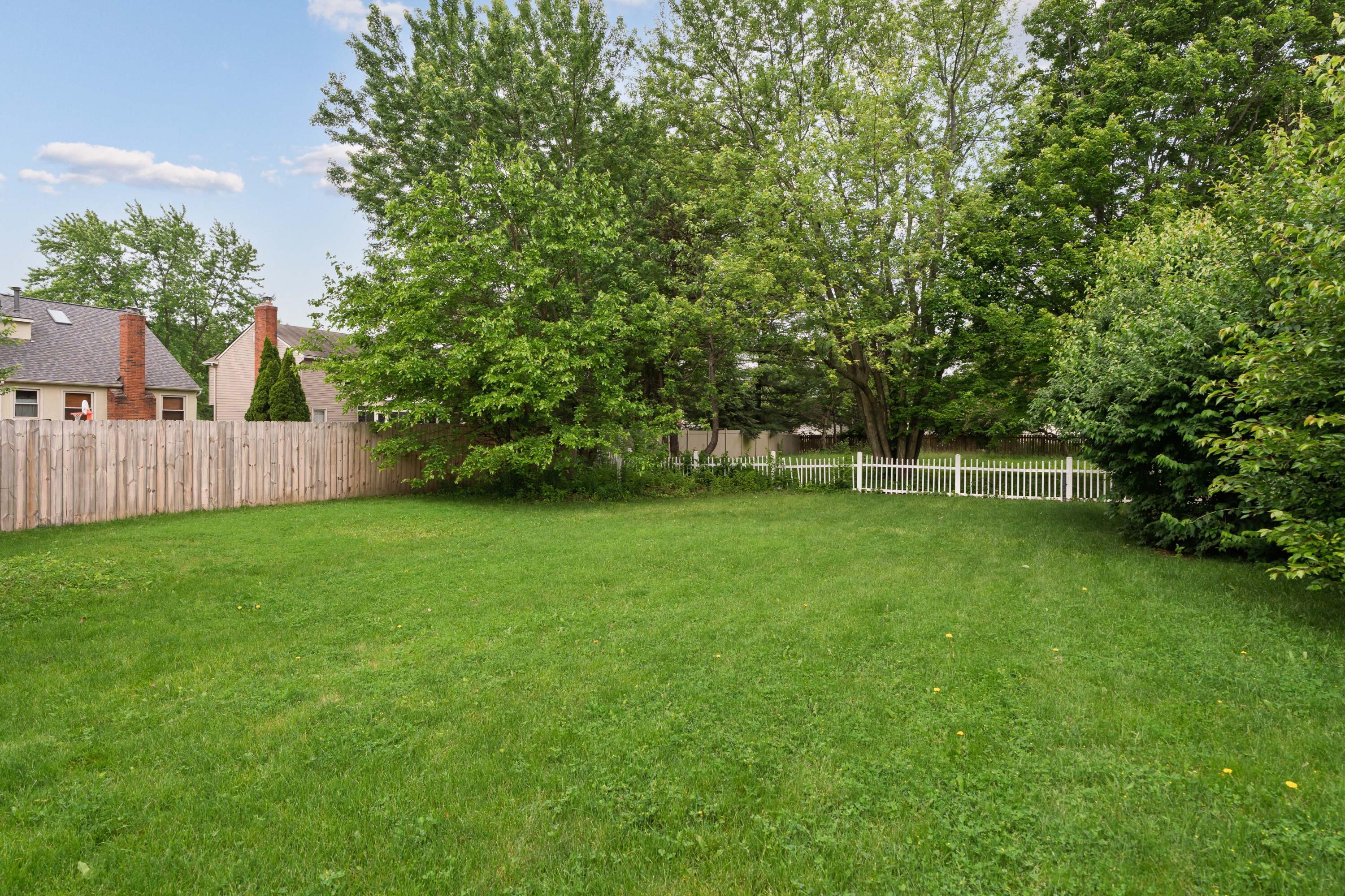 7552 Deer Creek Drive, Columbus, Ohio image 44