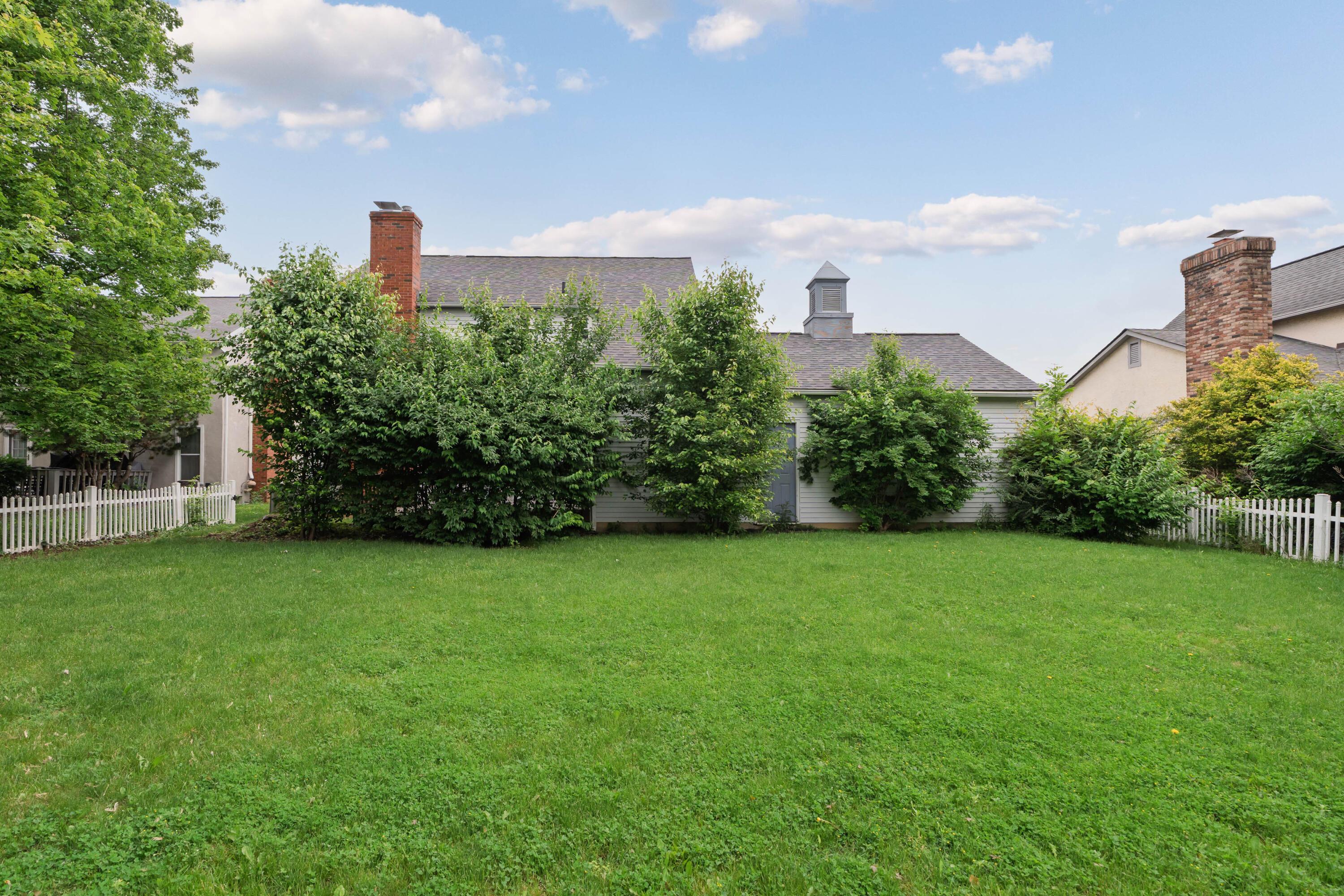 7552 Deer Creek Drive, Columbus, Ohio image 40
