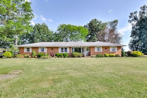 Single Family Residence in Mount Vernon OH 13876 Liberty Road.jpg