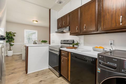 Tiny photo for 501 W Shields Street, Newark, OH 43055 (MLS # 226013498)