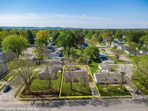 Tiny photo for 501 W Shields Street, Newark, OH 43055 (MLS # 226013498)