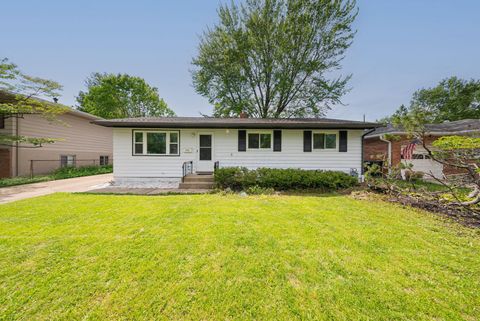 Photo of 4459 Hartwell Road, Columbus, OH 43224 (MLS # 226017136)