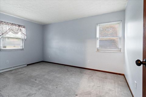 Tiny photo for 6560 Schenk Avenue, Reynoldsburg, OH 43068 (MLS # 225043836)