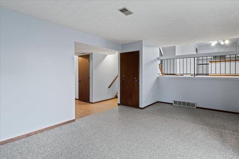 Tiny photo for 6560 Schenk Avenue, Reynoldsburg, OH 43068 (MLS # 225043836)