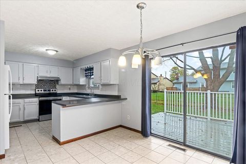 Tiny photo for 6560 Schenk Avenue, Reynoldsburg, OH 43068 (MLS # 225043836)